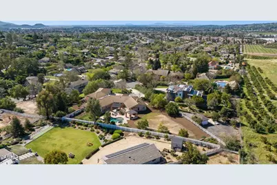 2550 Riave Court, Camarillo, CA 93012 - Photo 43