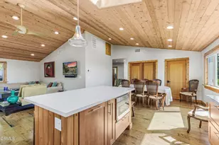 7035 Oxnard Ave, Ventura, CA 93001 - Photo 13