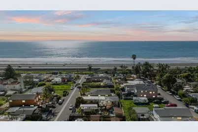 7035 Oxnard Avenue, Ventura, CA 93001 - Photo 45