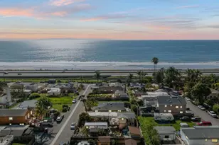 7035 Oxnard Ave, Ventura, CA 93001 - Photo 45