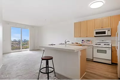 436 Poli Street #301, Ventura, CA 93001 - Photo 3