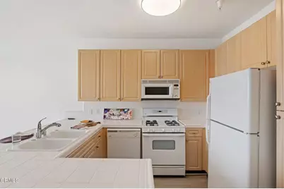 436 Poli Street #301, Ventura, CA 93001 - Photo 7