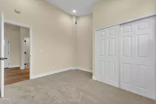 43323 Honeybee Ln, Lancaster, CA 93536 - Photo 11