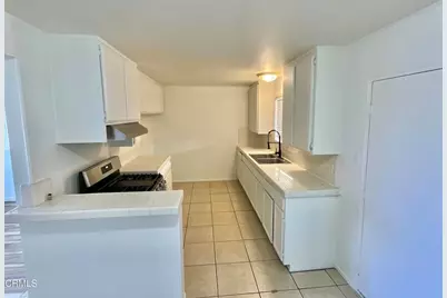 1140 Teakwood Street, Oxnard, CA 93033 - Photo 11