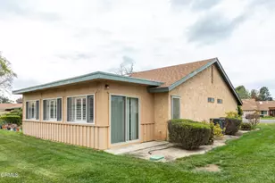 30110 Village 30, Camarillo, CA 93012 - Photo 3