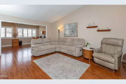 30110 Village 30, Camarillo, CA 93012 - Photo 15