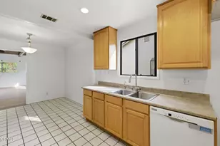 6073 Fremont St, Ventura, CA 93003 - Photo 13