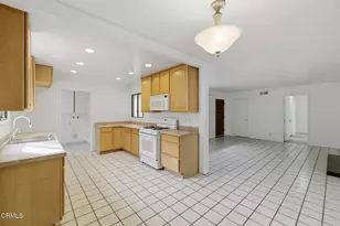 6073 Fremont St, Ventura, CA 93003 - Photo 9