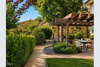 548 Live Oak Circle Drive, Calabasas, CA 91302 - Photo 13