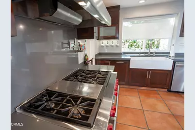 548 Live Oak Circle Drive, Calabasas, CA 91302 - Photo 15