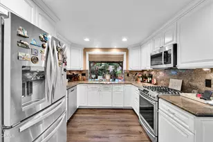 219 Castilian Ave, Newbury Park, CA 91320 - Photo 9