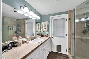 219 Castilian Ave, Newbury Park, CA 91320 - Photo 17