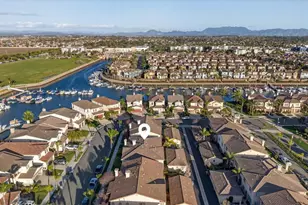 4320 Waterside Ln, Oxnard, CA 93035 - Photo 51