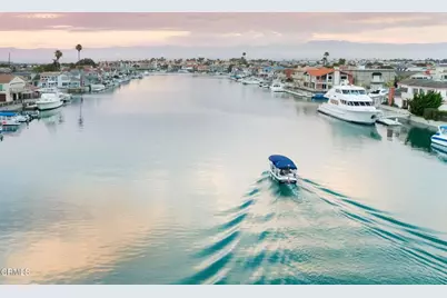 4320 Waterside Lane, Oxnard, CA 93035 - Photo 3