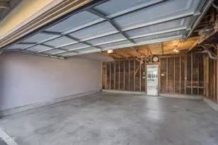 1610 Parrot Ct, Ventura, CA 93003 - Photo 27