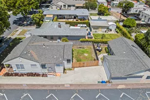 130 132 Virginia Dr, Ventura, CA 93003 - Photo 3