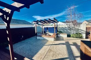 715 W Robert Ave, Oxnard, CA 93030 - Photo 27