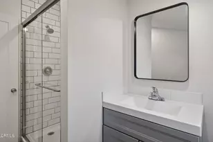 809 E Front St, Ventura, CA 93001 - Photo 51