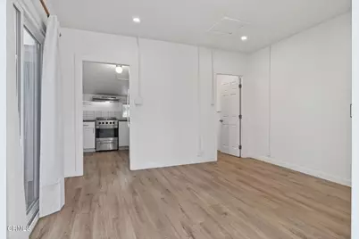 809 E Front Street, Ventura, CA 93001 - Photo 59