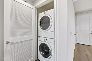 259 Riverdale Ct, Camarillo, CA 93012 - Photo 5