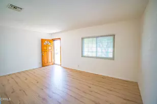 10542 Rainier St, Los Angeles, CA 91352 - Photo 3