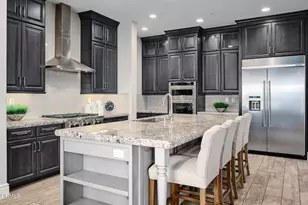 8300 Mariposa Ct, Los Angeles, CA 91304 - Photo 13