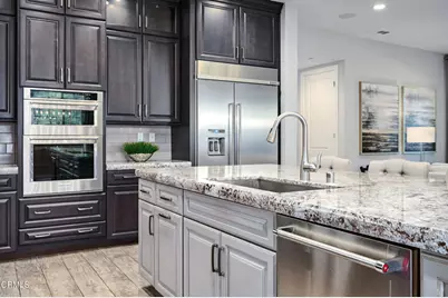 8300 Mariposa Court, Los Angeles, CA 91304 - Photo 17