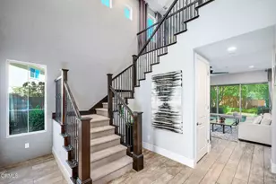 8300 Mariposa Ct, Los Angeles, CA 91304 - Photo 3