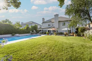 24006 Clarington Dr, West Hills, CA 91304 - Photo 47
