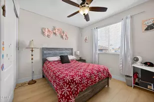 8514 Morningstar Ln, Canoga Park, CA 91304 - Photo 15