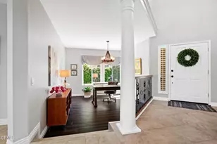 12157 London Grove Ct, Moorpark, CA 93021 - Photo 13