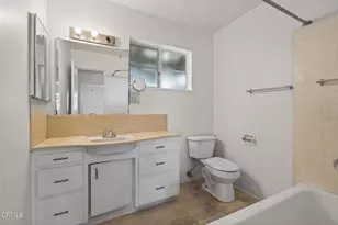 722 W Robert Ave, Oxnard, CA 93030 - Photo 9