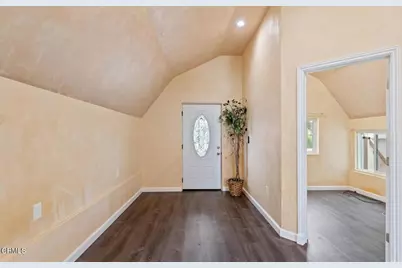 831 Blaine Avenue, Fillmore, CA 93015 - Photo 3