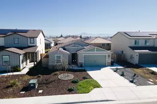 7808 Martian River St, Bakersfield, CA 93311 - Photo 29