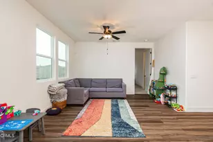 7808 Martian River St, Bakersfield, CA 93311 - Photo 7