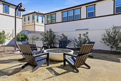 2579 Little Rock Lane, Simi Valley, CA 93065 - Photo 59