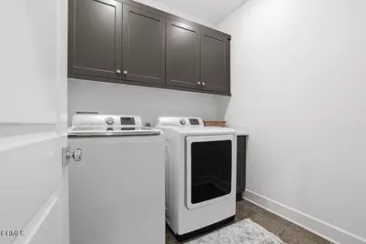 2579 Little Rock Lane, Simi Valley, CA 93065 - Photo 35