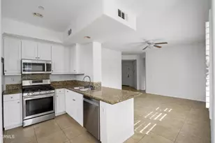 5326 Gillespie St, Ventura, CA 93003 - Photo 13