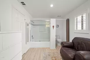 5202 Driftwood St, Oxnard, CA 93035 - Photo 25