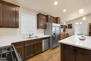 54 Copland Cir, Ventura, CA 93003 - Photo 9