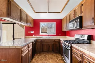 114 Chaparrel St, Tehachapi, CA 93561 - Photo 11