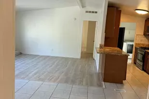 1407 Peach Ave, Oxnard, CA 93033 - Photo 3