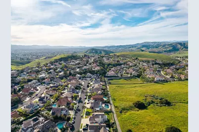 6051 Mescallero Place, Simi Valley, CA 93063 - Photo 51