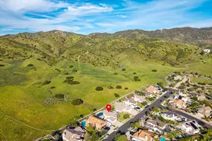 6051 Mescallero Pl, Simi Valley, CA 93063 - Photo 57