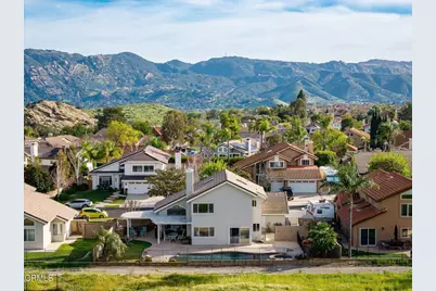 6051 Mescallero Place, Simi Valley, CA 93063 - Photo 5