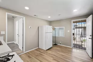 136 S Roosevelt Ave, Oxnard, CA 93030 - Photo 47