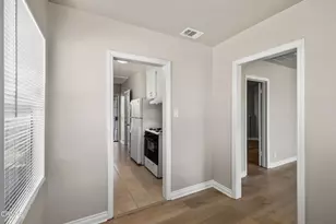 136 S Roosevelt Ave, Oxnard, CA 93030 - Photo 7