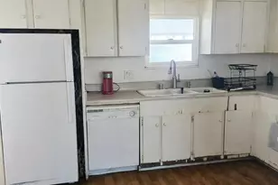 10685 Blackburn Pl, Ventura, CA 93004 - Photo 3