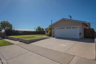 239 Cartagena St, Camarillo, CA 93010 - Photo 9