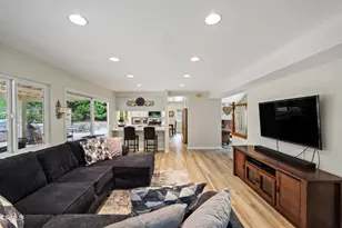 161 Harborview Ct, Ventura, CA 93003 - Photo 19